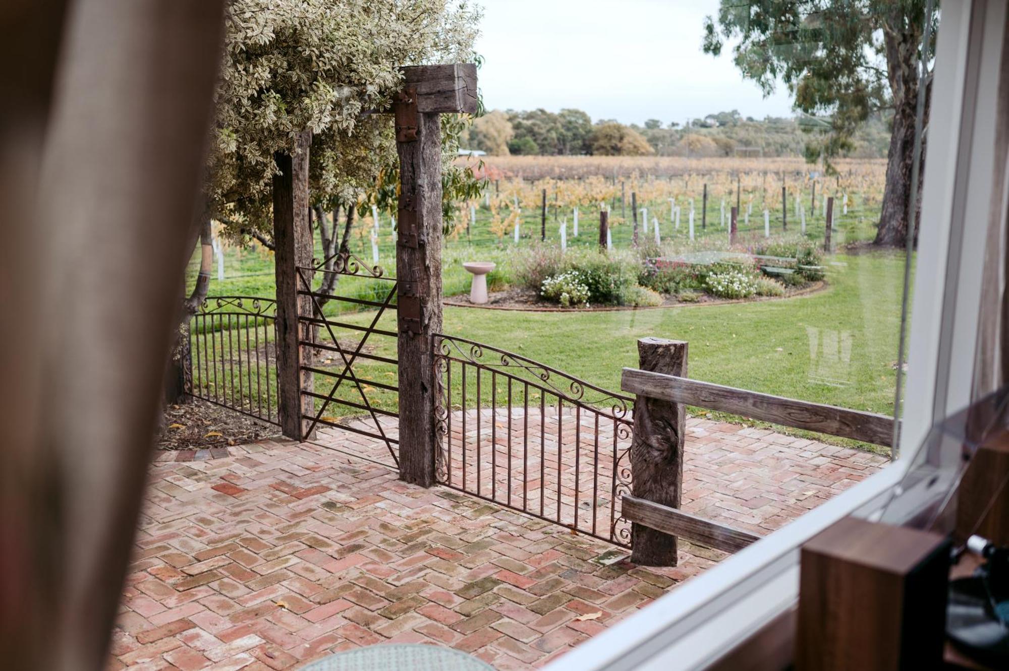 Sultana - Maximalist Accommodation Mclaren Vale Exterior foto
